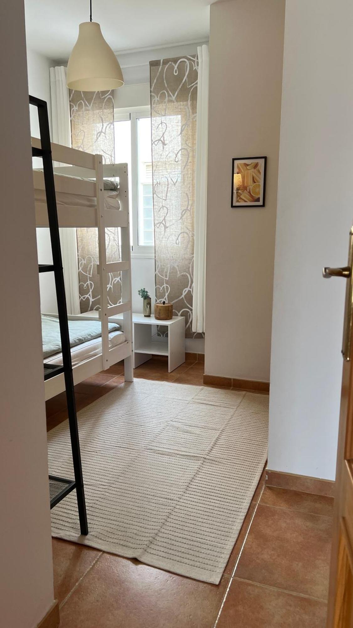Torrecilla Penthouse With Private Roof Terrace In Close To The Sea Appartement Nerja