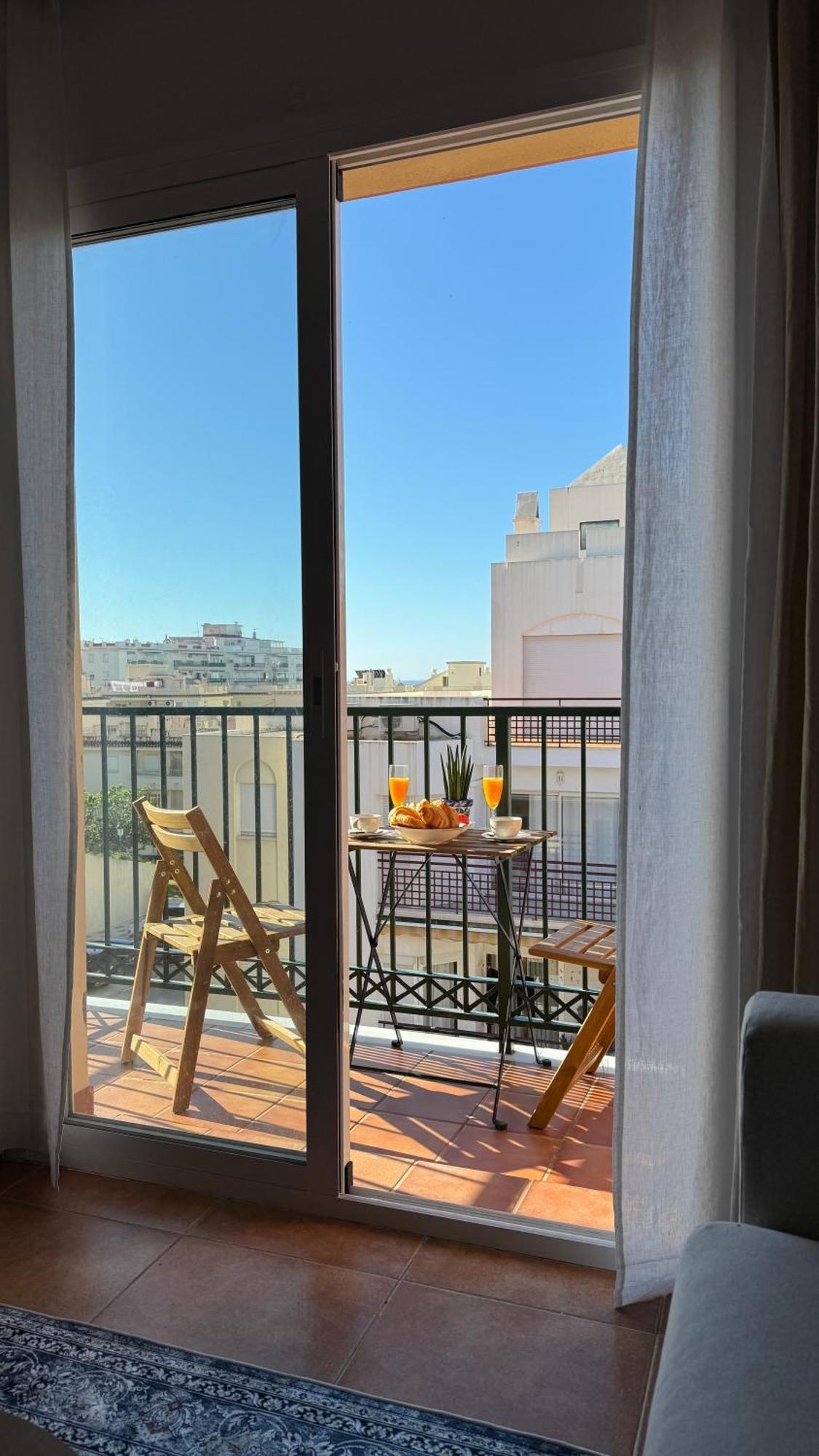 Appartement Torrecilla Penthouse With Private Roof Terrace In Close To The Sea Nerja
